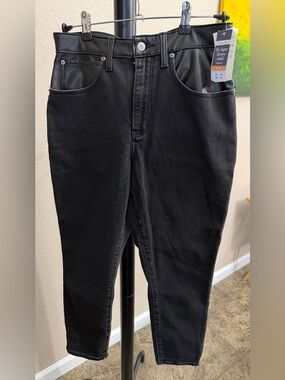 Abercrombie & Fitch Curve Love - The Super Skinny Ankle Jeans